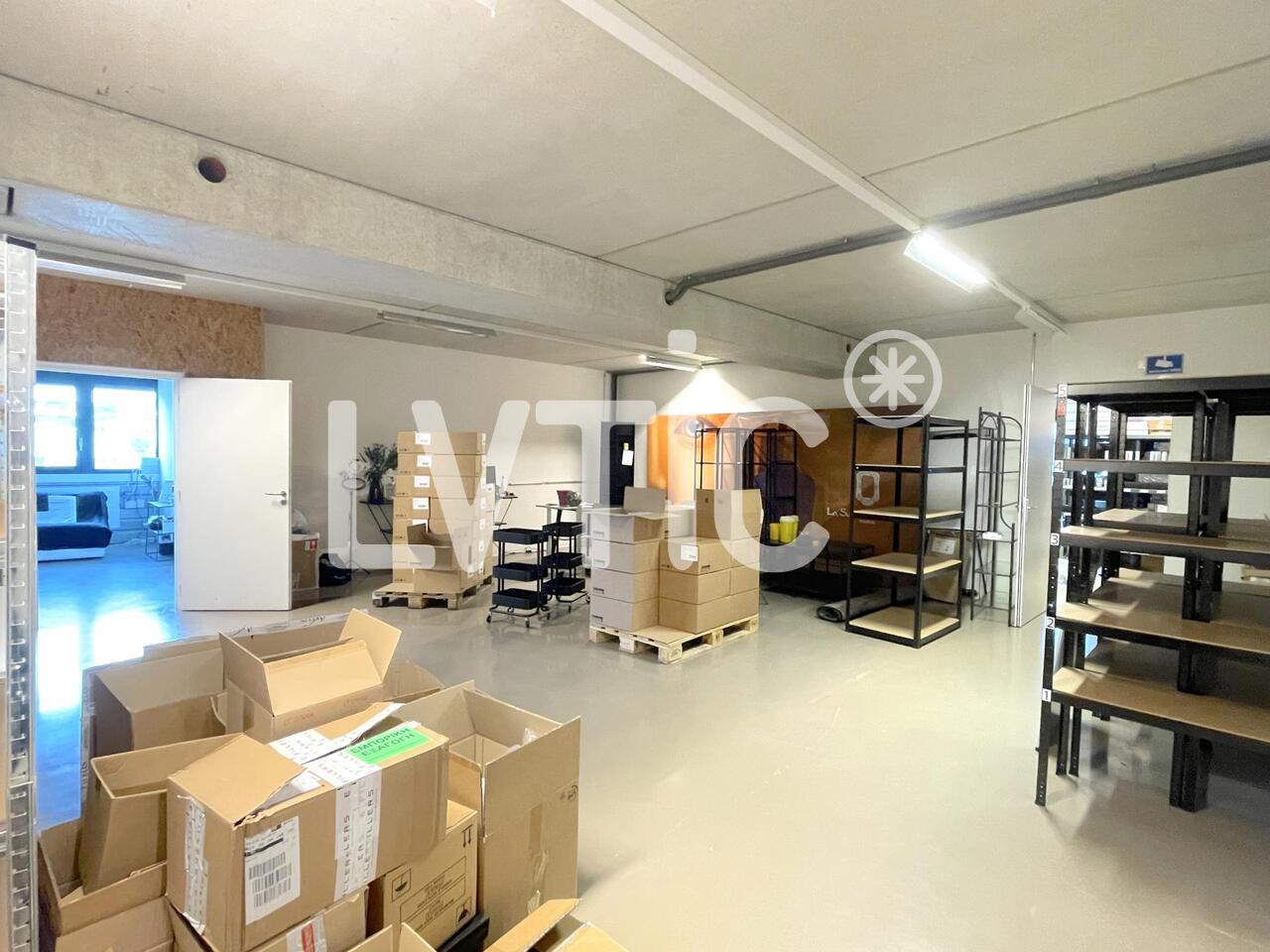 330m² ufficio