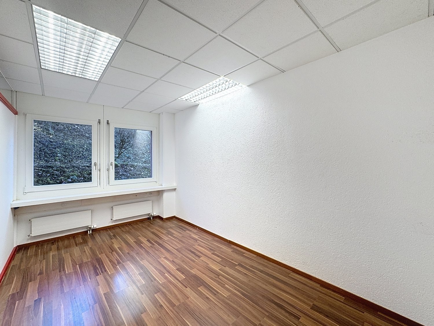 145m² Laden