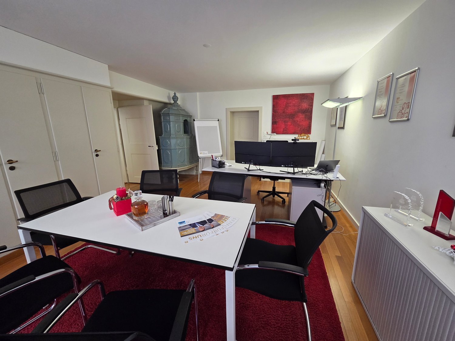 106m² office
