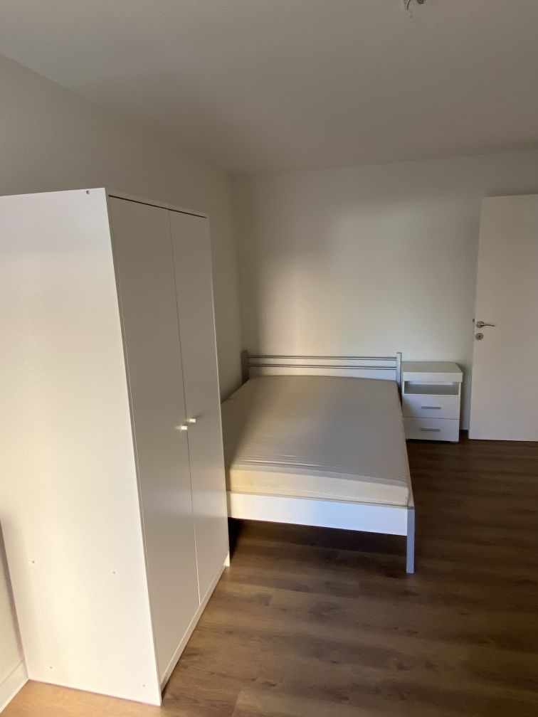 1 room single room
