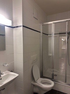 5 rooms apartment