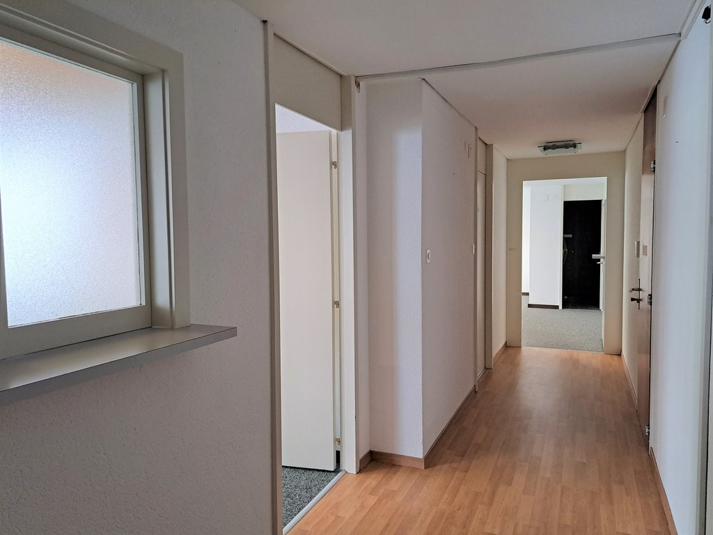 88m² office