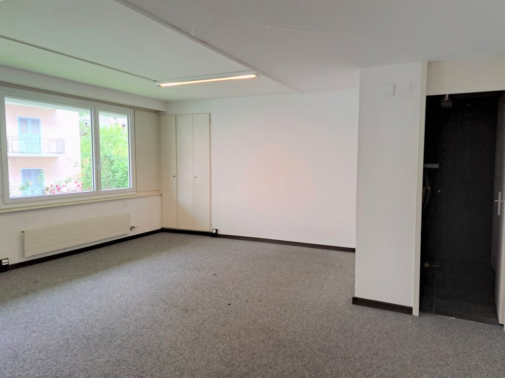 88m² office