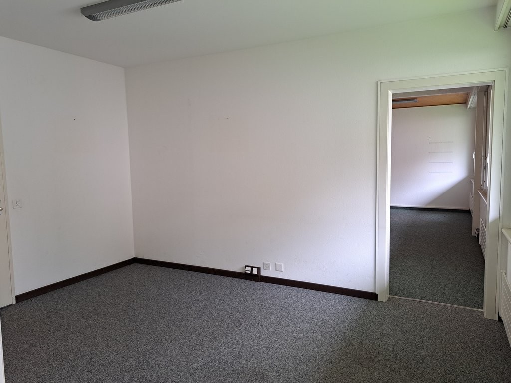 88m² office