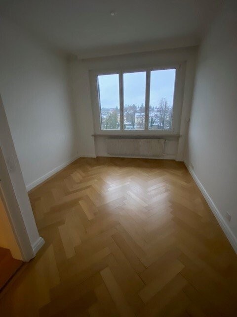 6 rooms apartment
