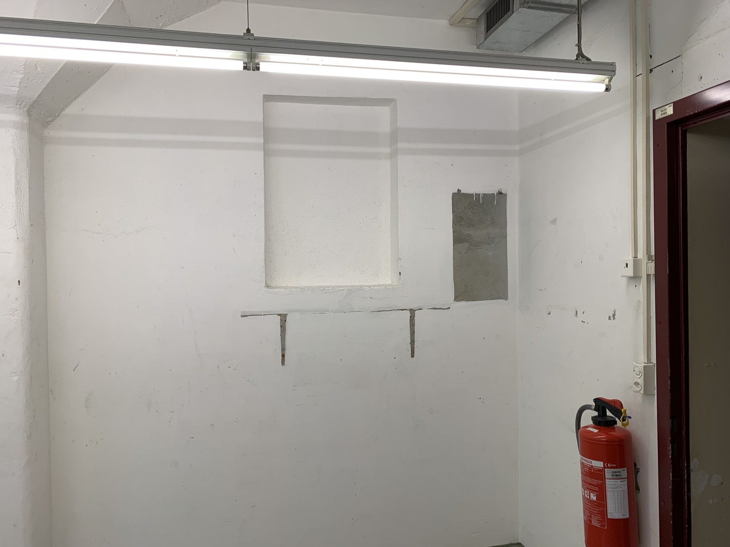 50m² locale cantina