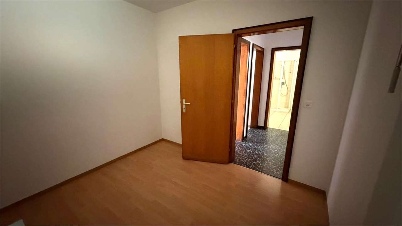 2 rooms furnished flat