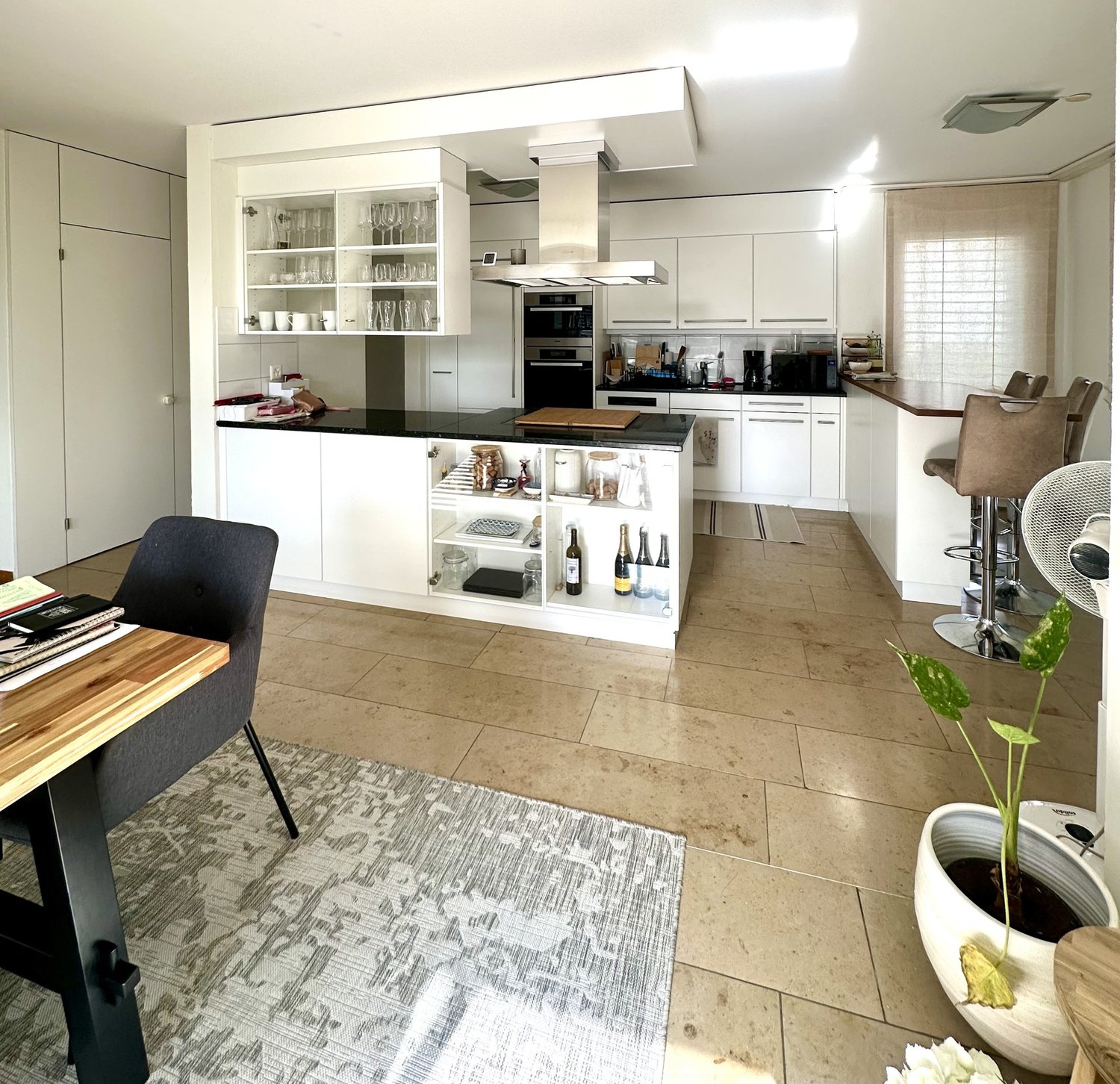 8 ½ rooms apartment