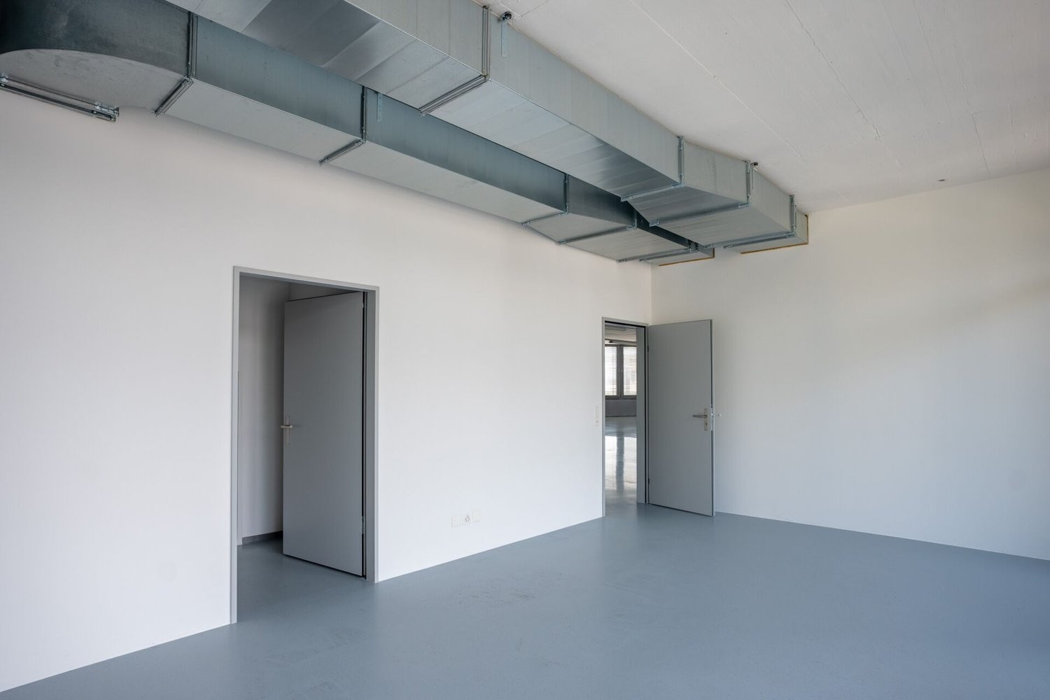188m² commercial