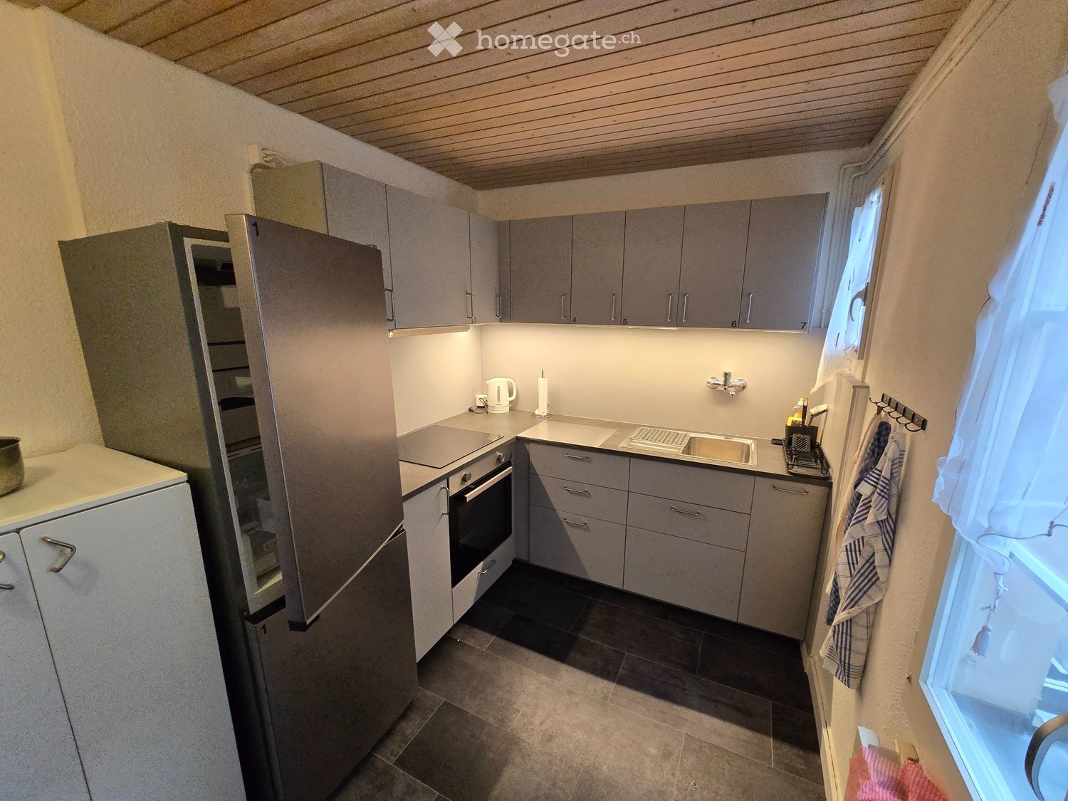 1 room single room