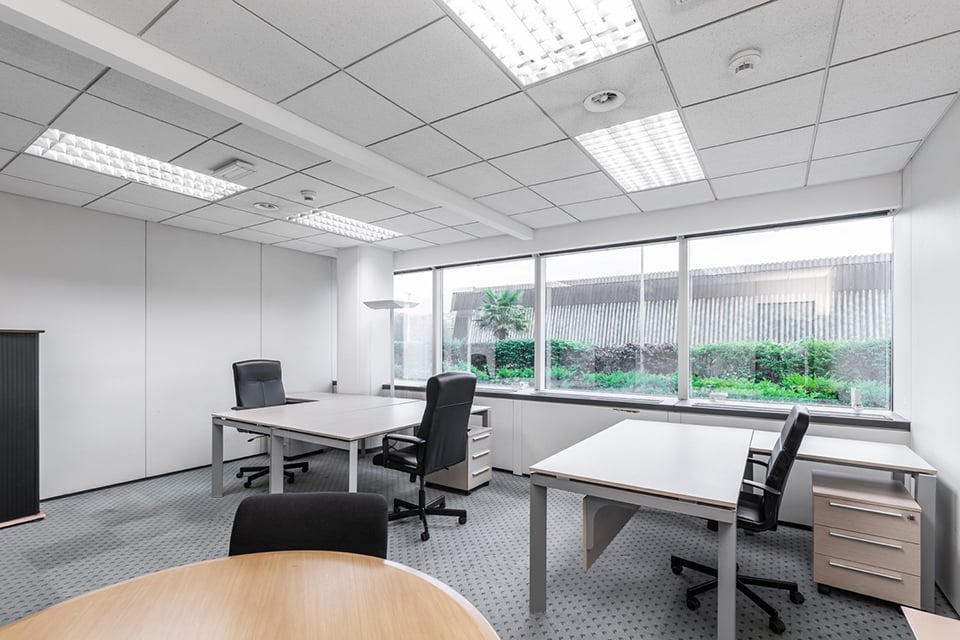 17m² office