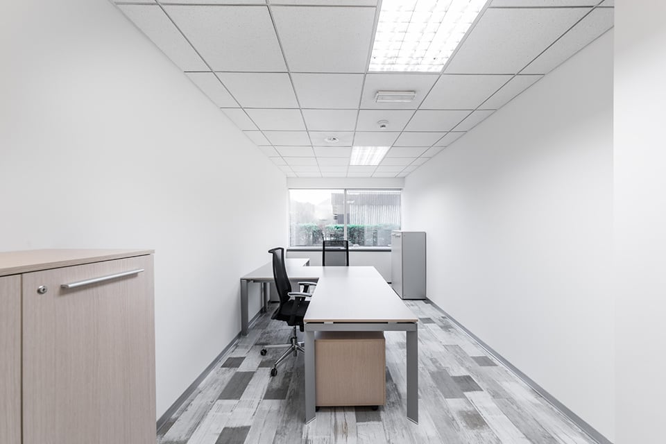 17m² office