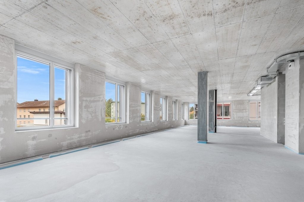 107m² office