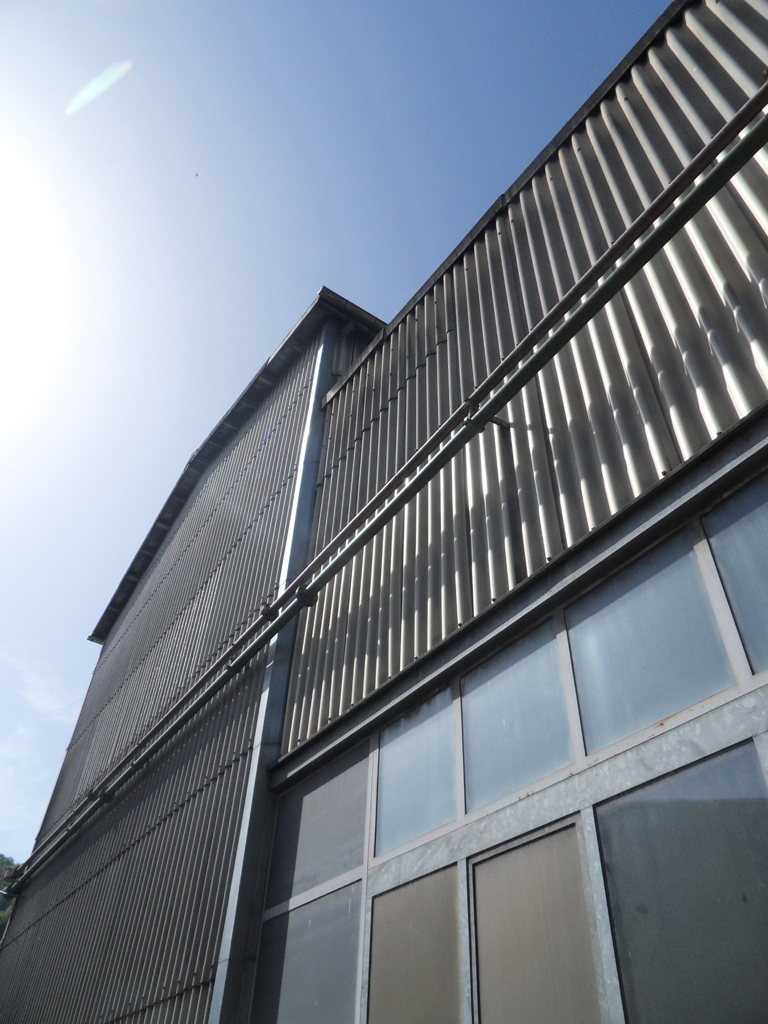 750m² oggetto industriale