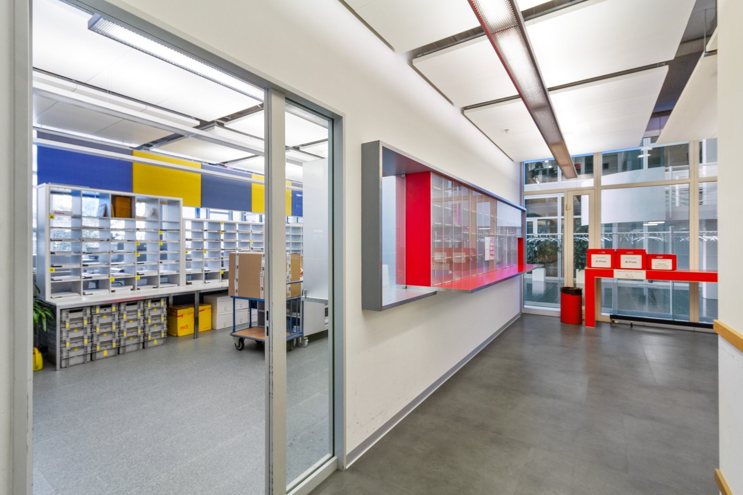 115m² office