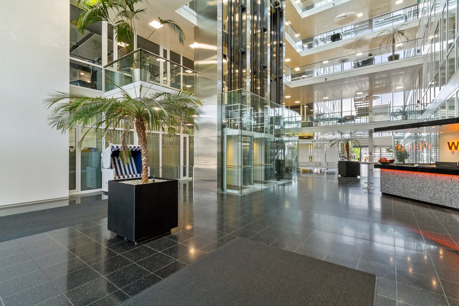 115m² office