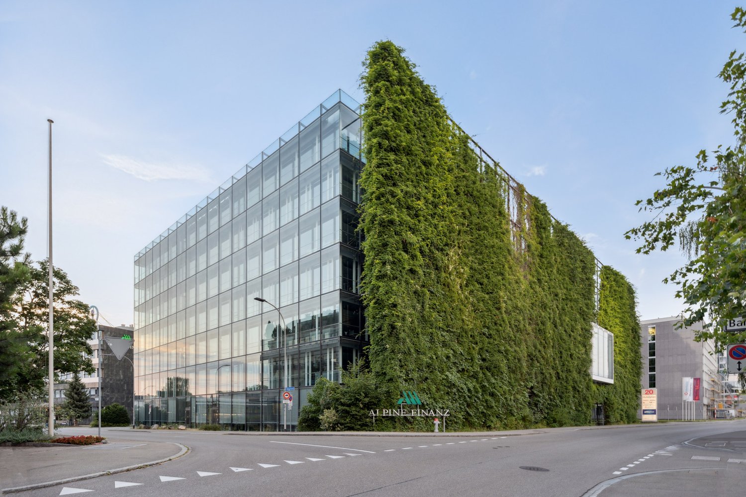 115m² office