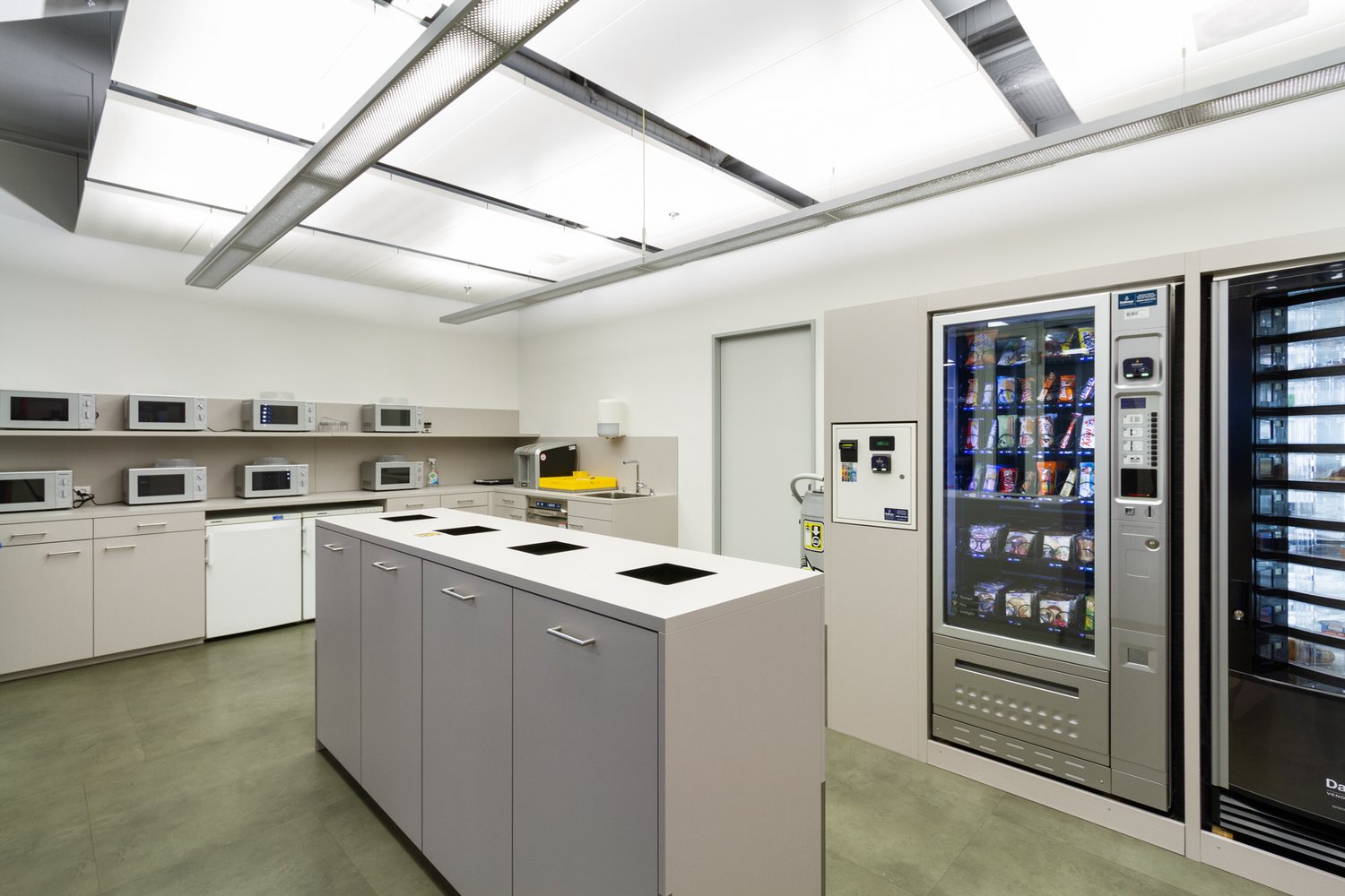 115m² office