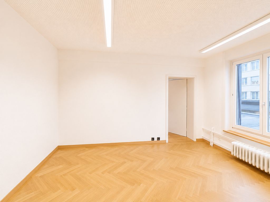 96m² bureau