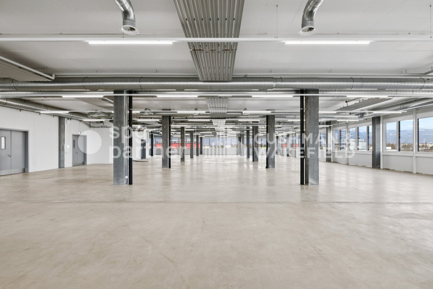 500m² commercial