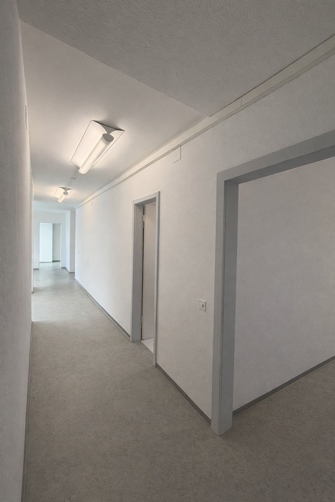 134m² office