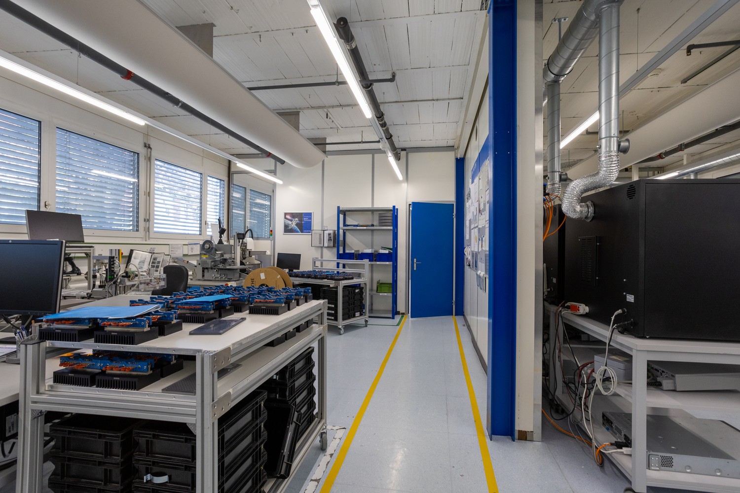 3800m² commercial