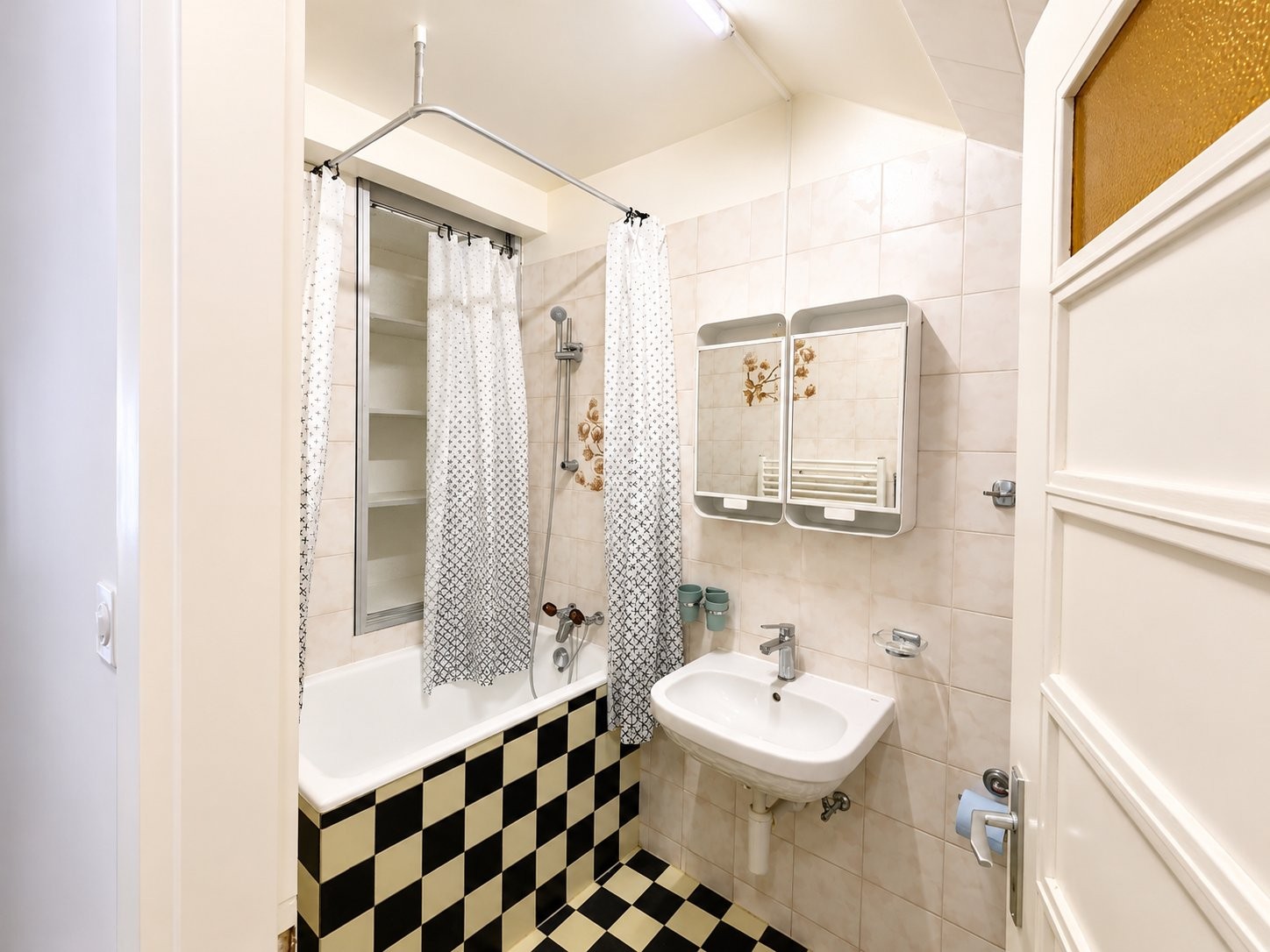 4 rooms apartment