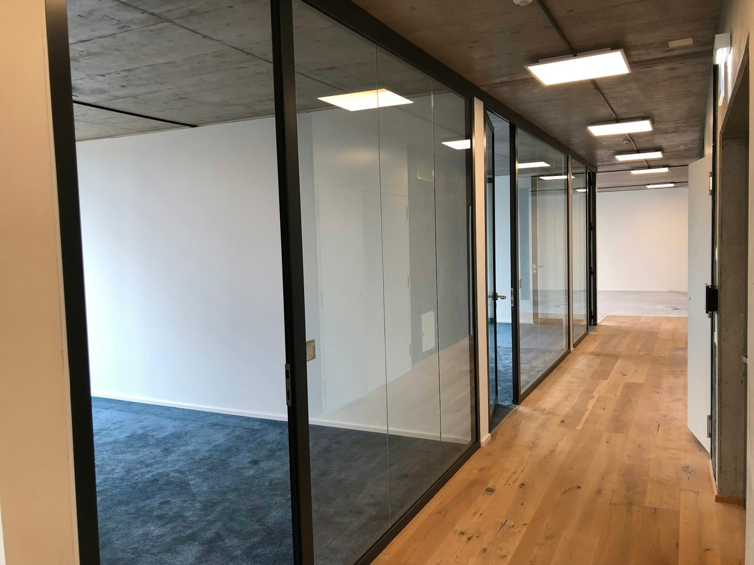 703m² ufficio