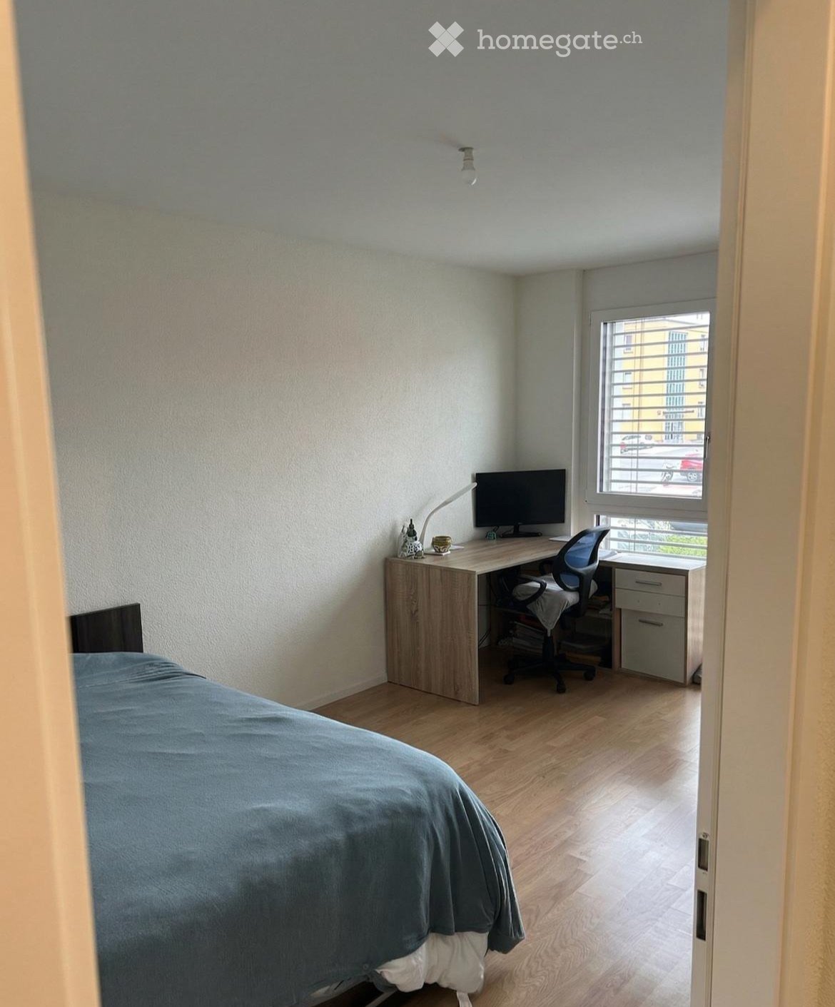1 room single room