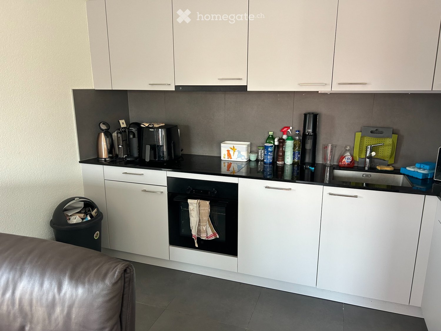 1 room single room