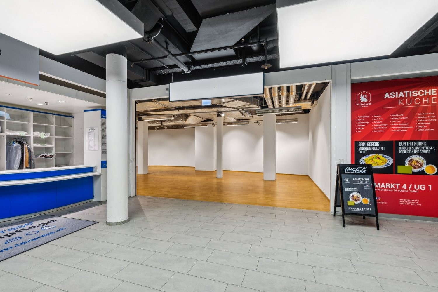 99m² shop