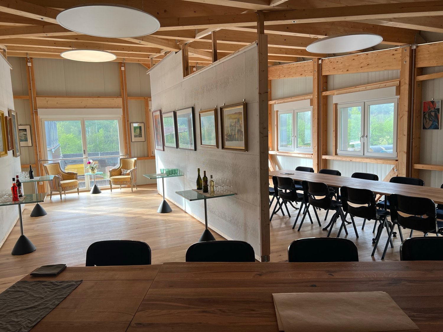 120m² commercial