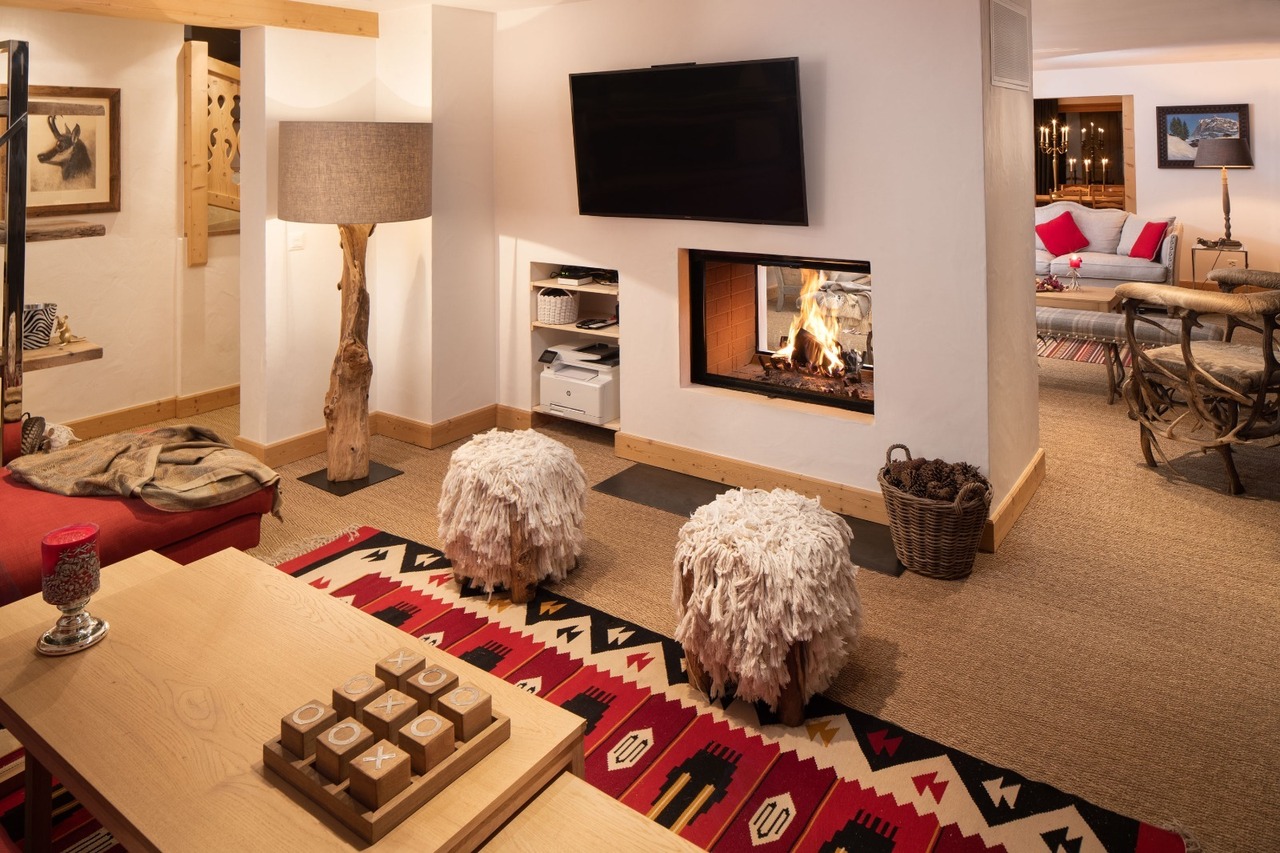 10 rooms chalet