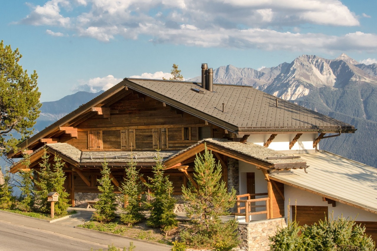10 rooms chalet