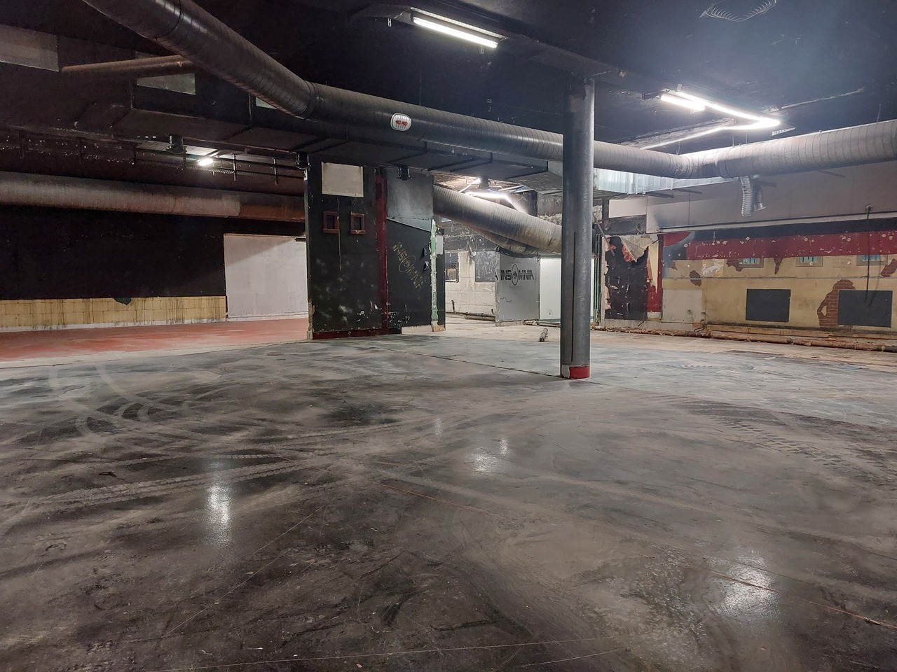 1620m² commercial