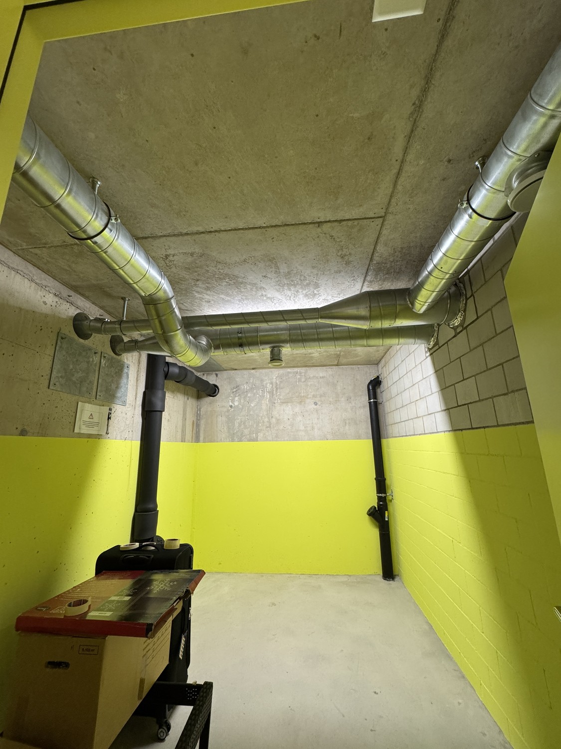 10m² commercial