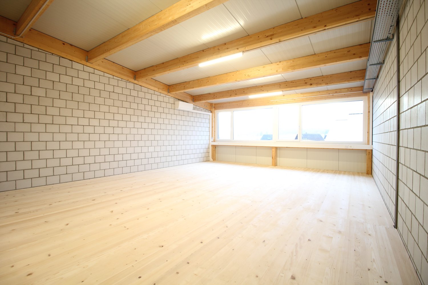 110m² commerciale