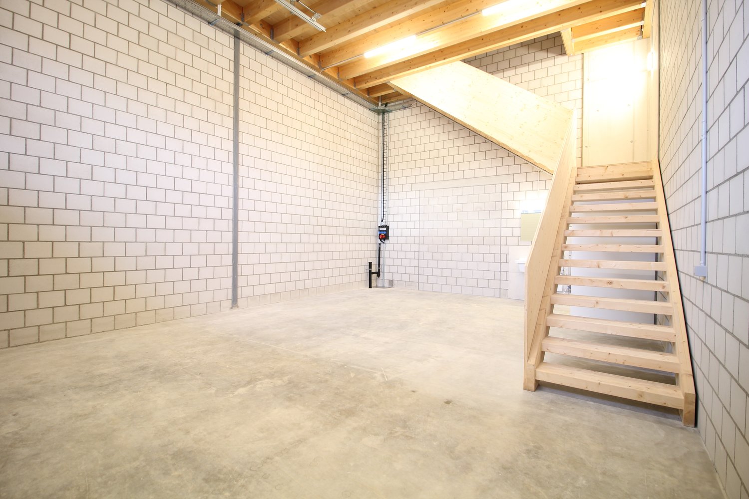 110m² commerciale