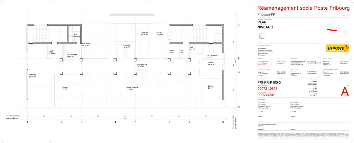 583m² office