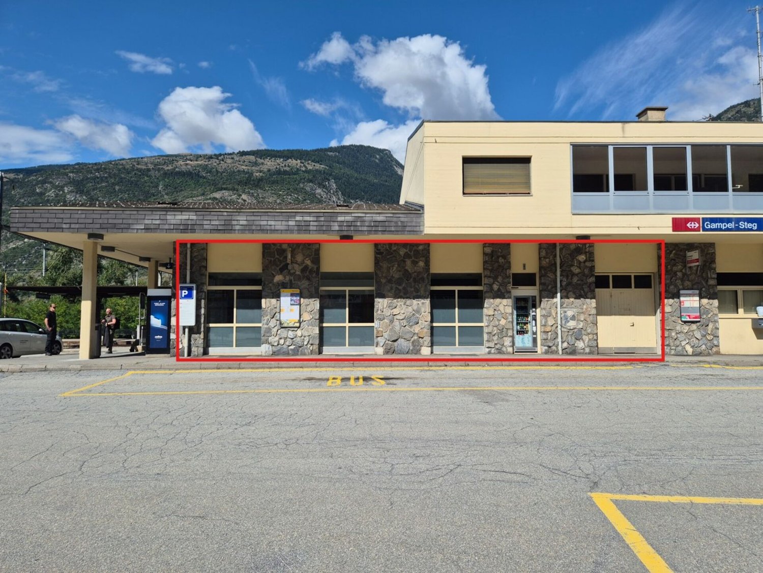 160m² office