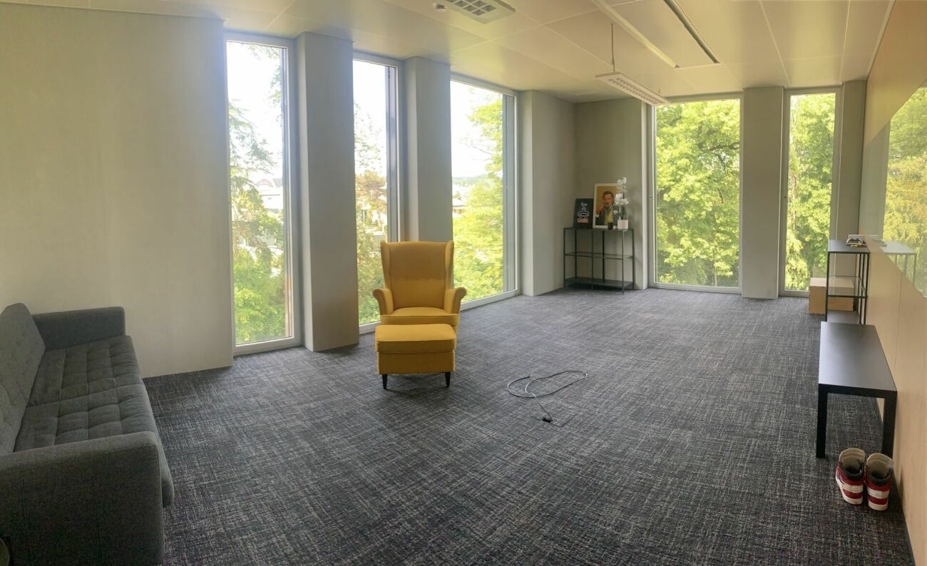 450m² office