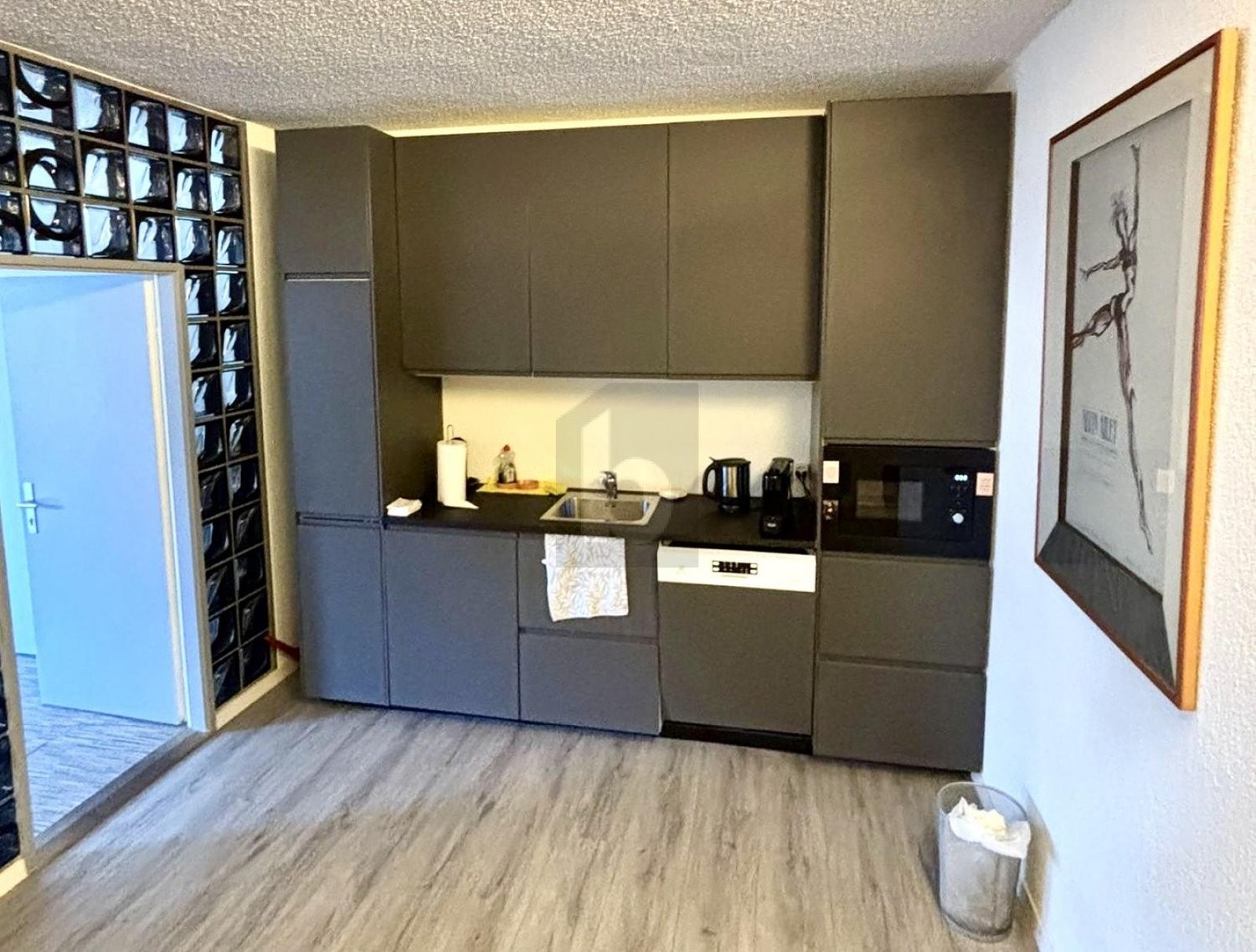 80m² Büro