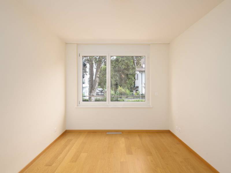 5 rooms apartment