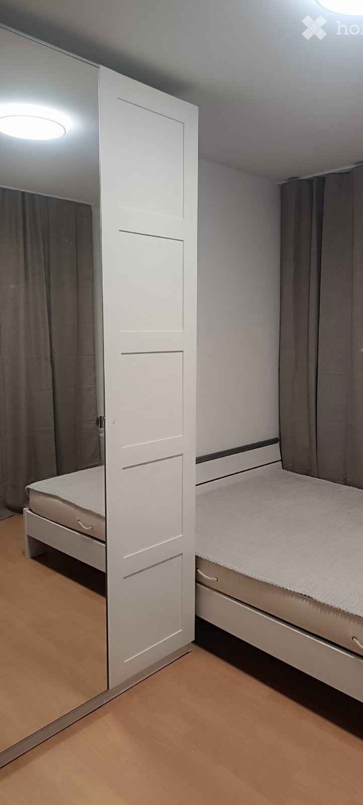 1 room single room