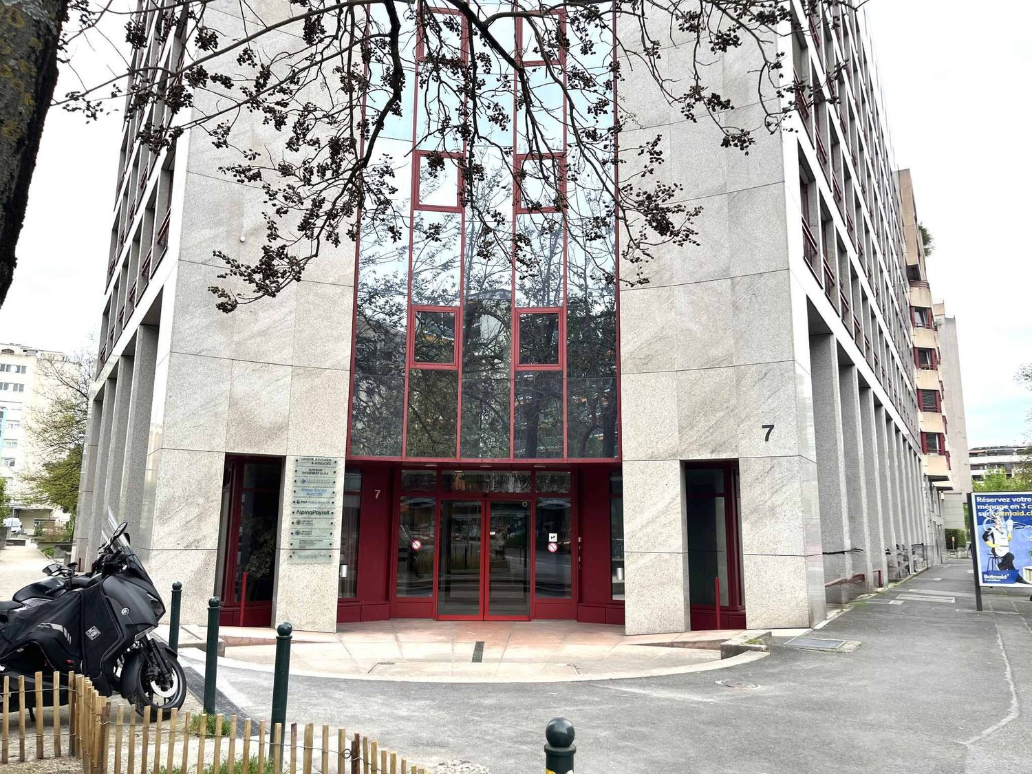 280m² Büro