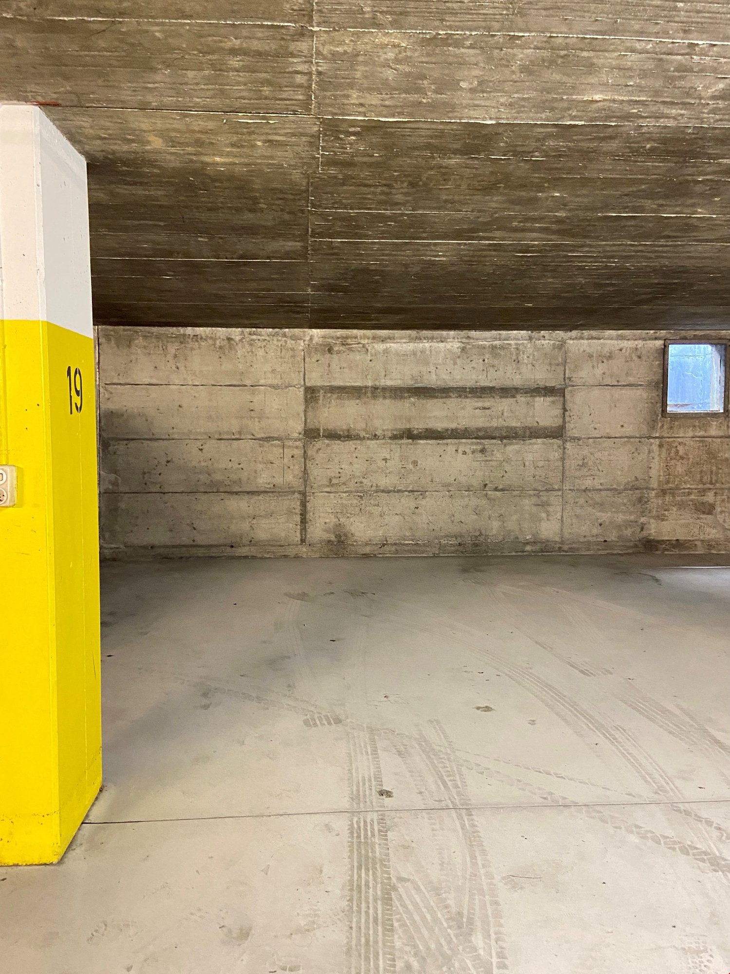Open slot