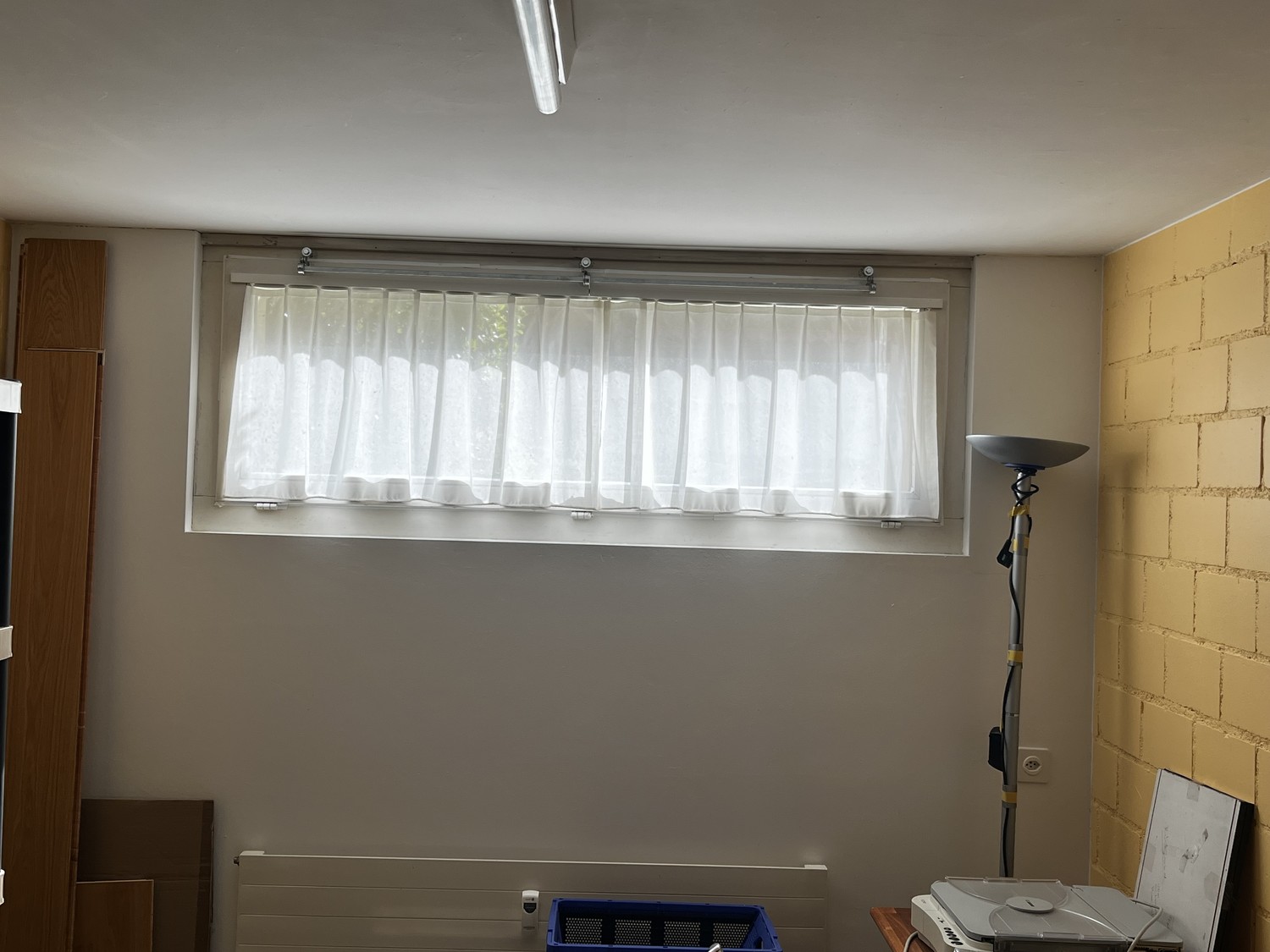 12m² office