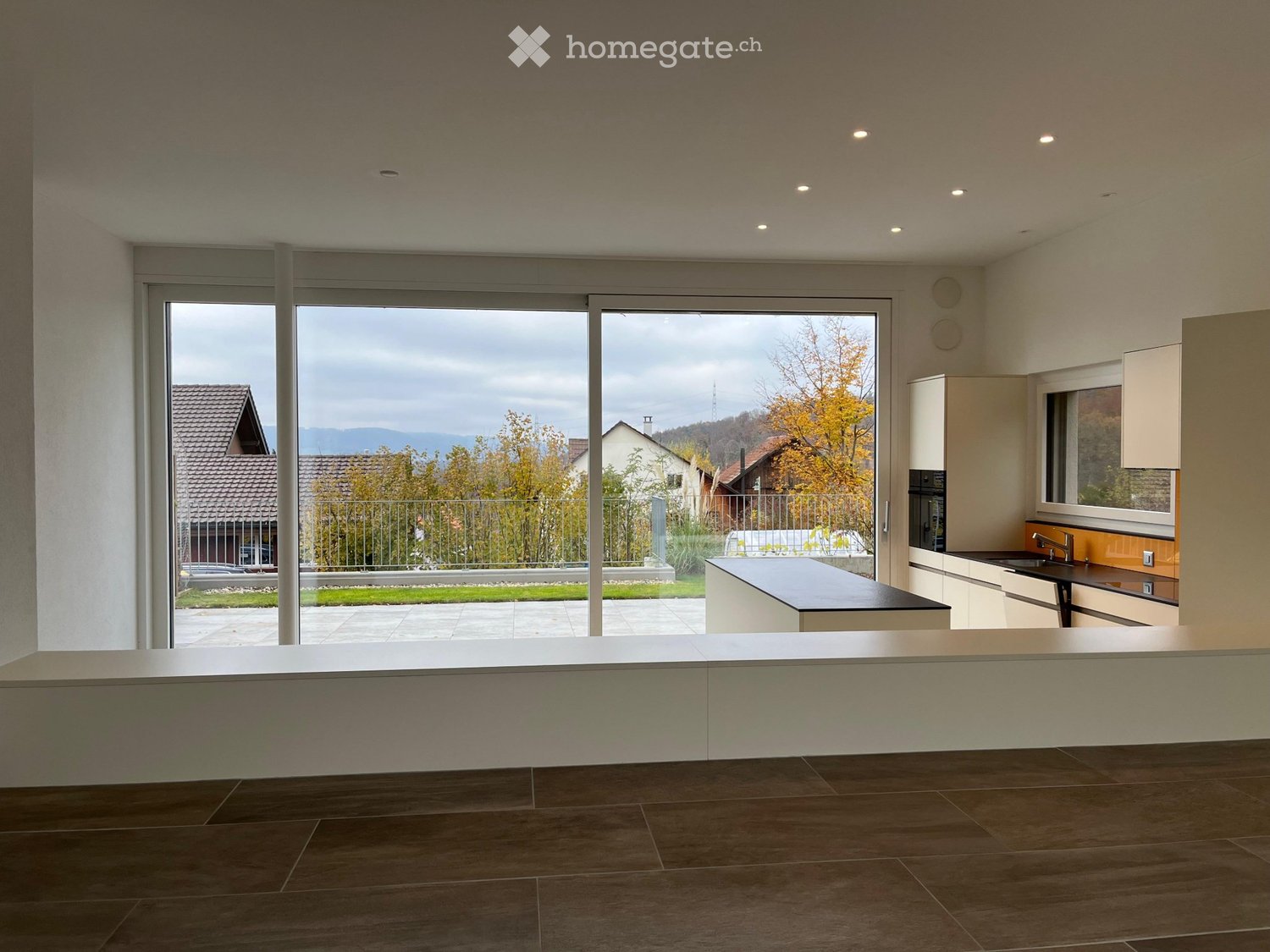 5 rooms single house