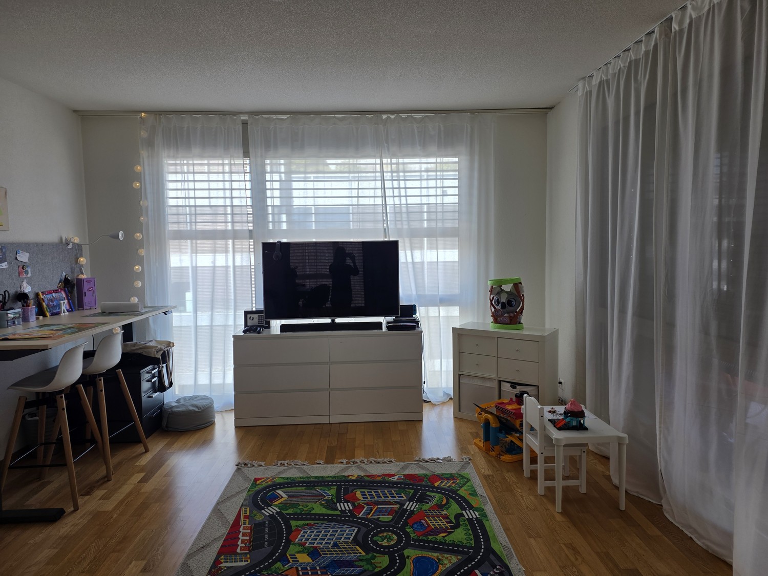 5 rooms apartment