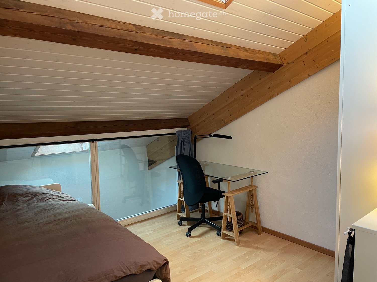 1 room single room